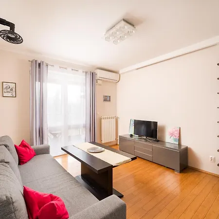 شقة Marywilska 67 Inviting By Bookinghost *