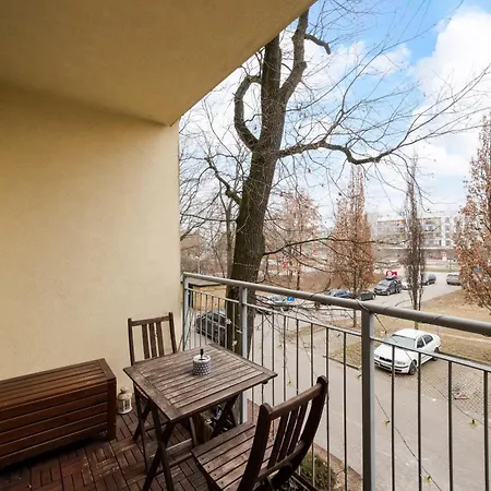 Marywilska 67 Inviting By Bookinghost *