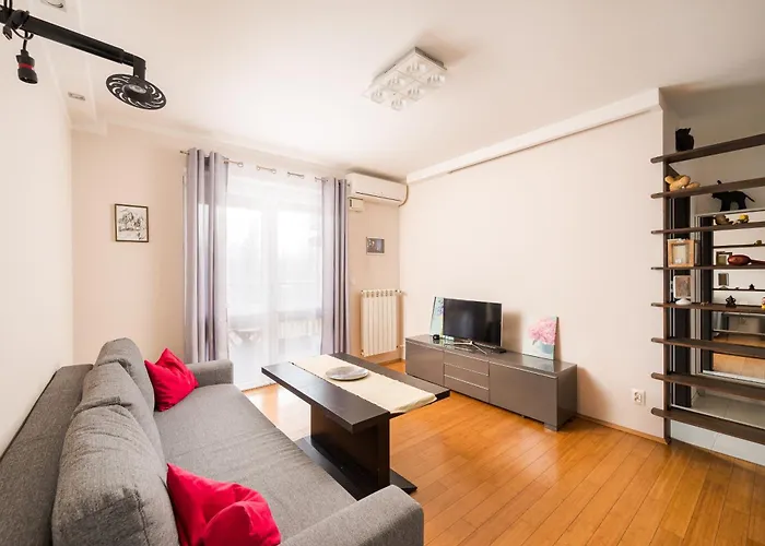 Apartment Marywilska 67 Inviting By Bookinghost *